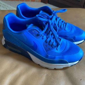 Women’s Nike Air Max 90 Blue, Size 7.5